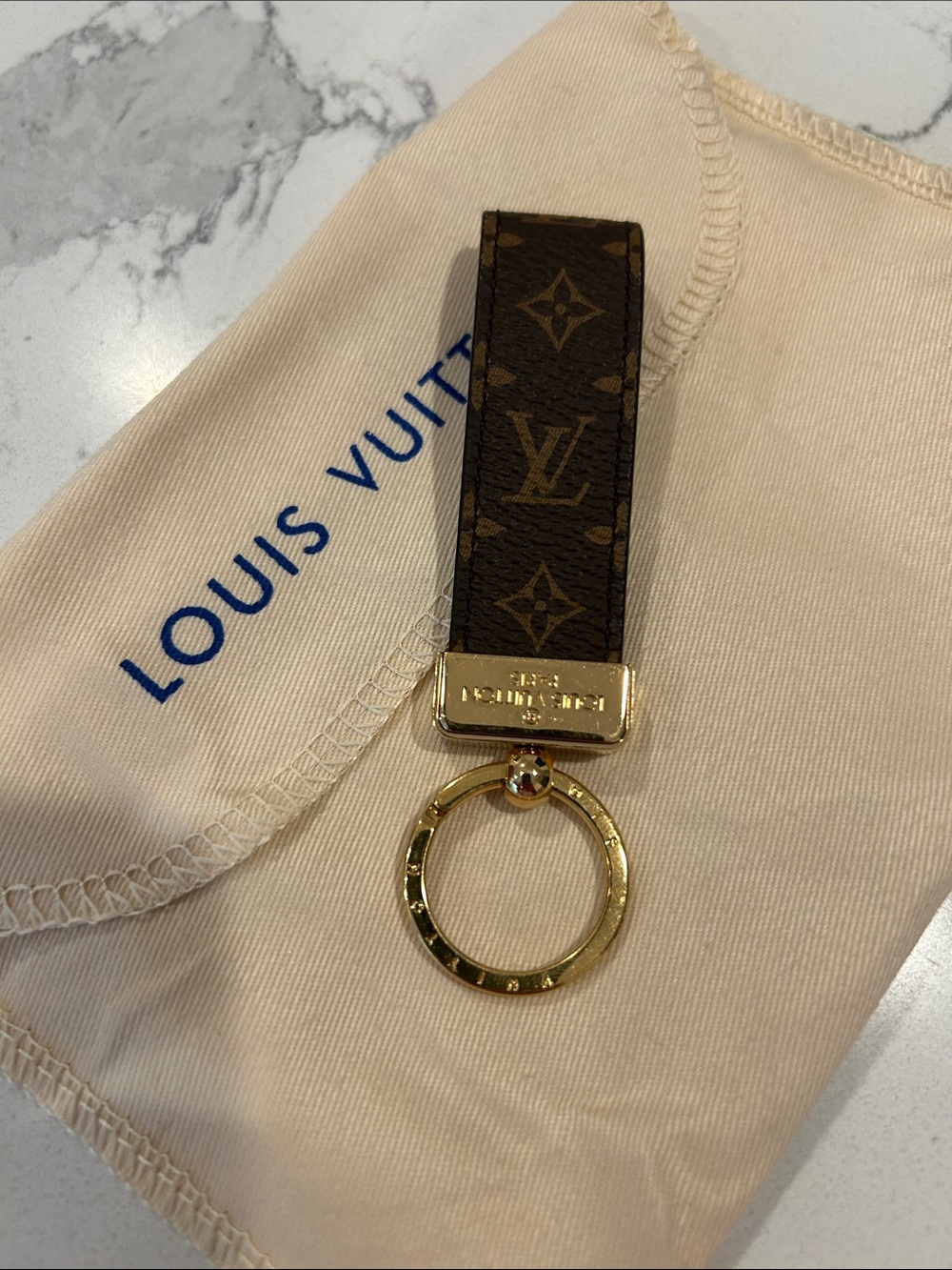 Louis Vuitton Dragonne Key Holder - Picture 3 of 5